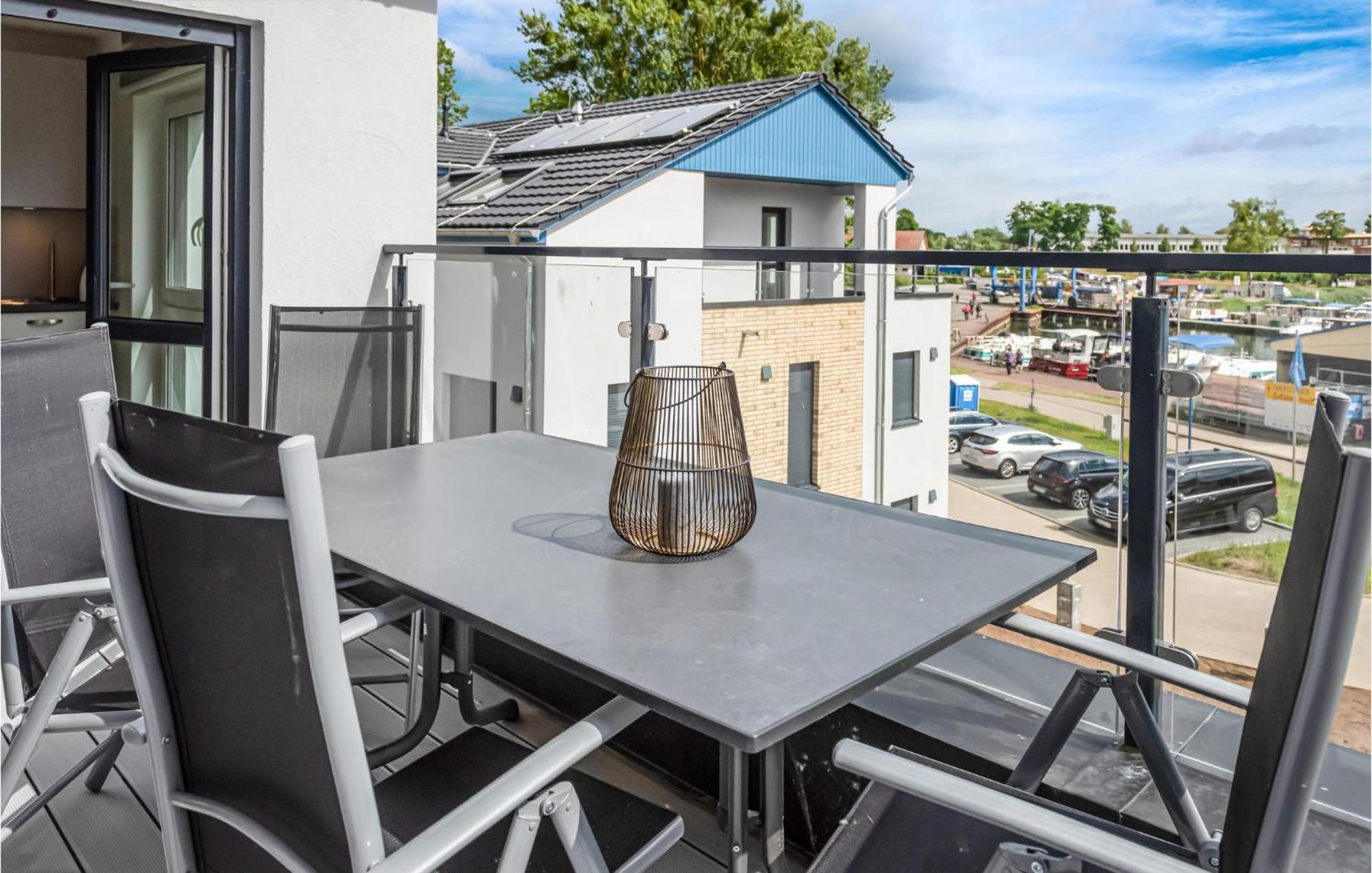 Amazing Apartment In Rechlin With Kitchen Экстерьер фото